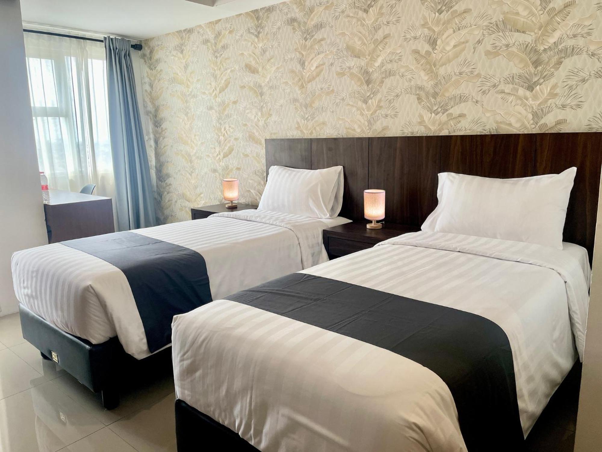 Nemuru Hotel Ciputat Pondokcabe Hilir Extérieur photo
