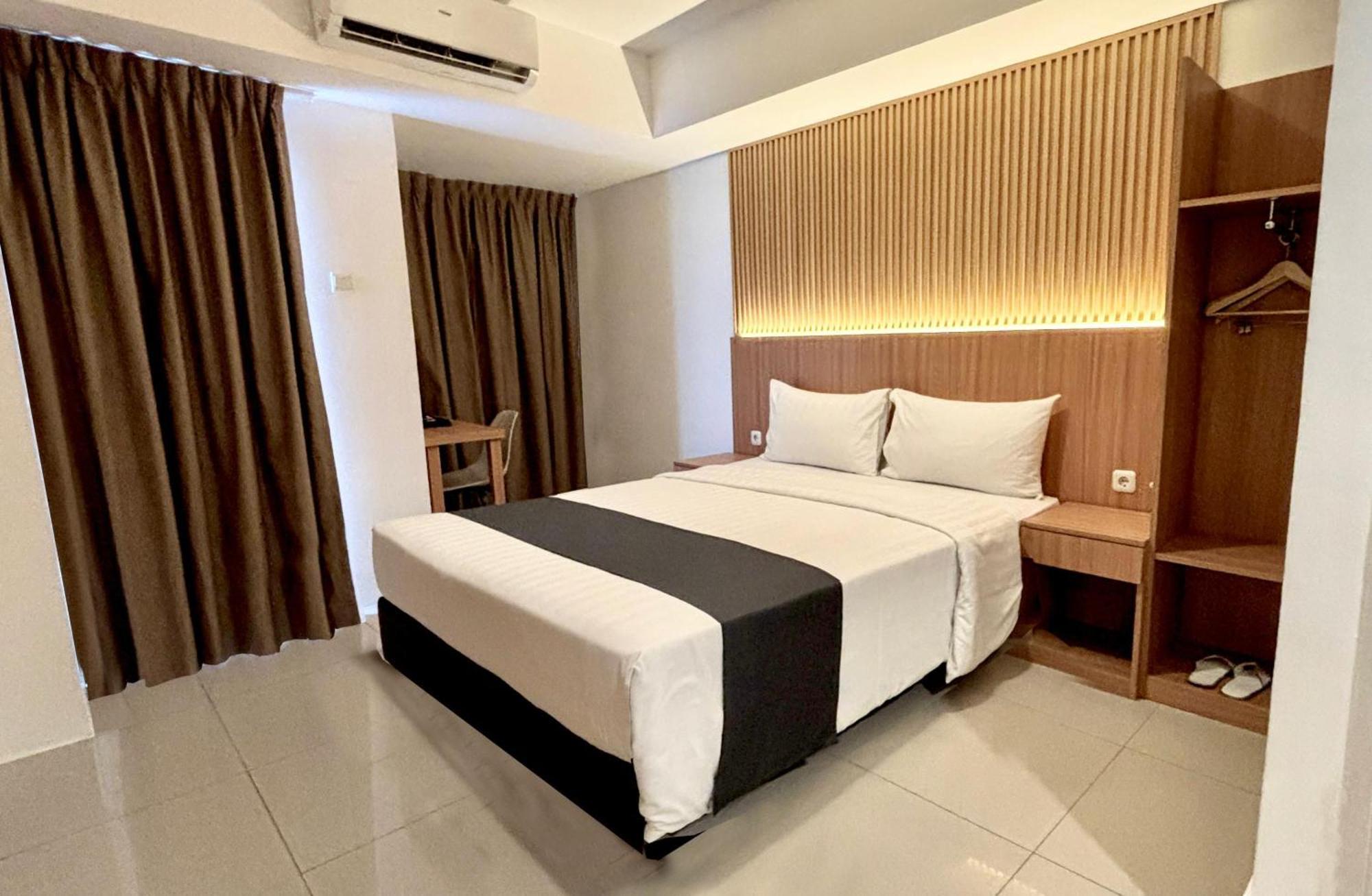 Nemuru Hotel Ciputat Pondokcabe Hilir Extérieur photo